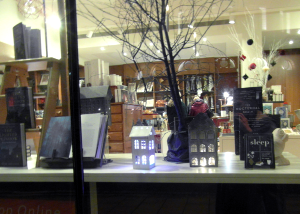 window display phoo
